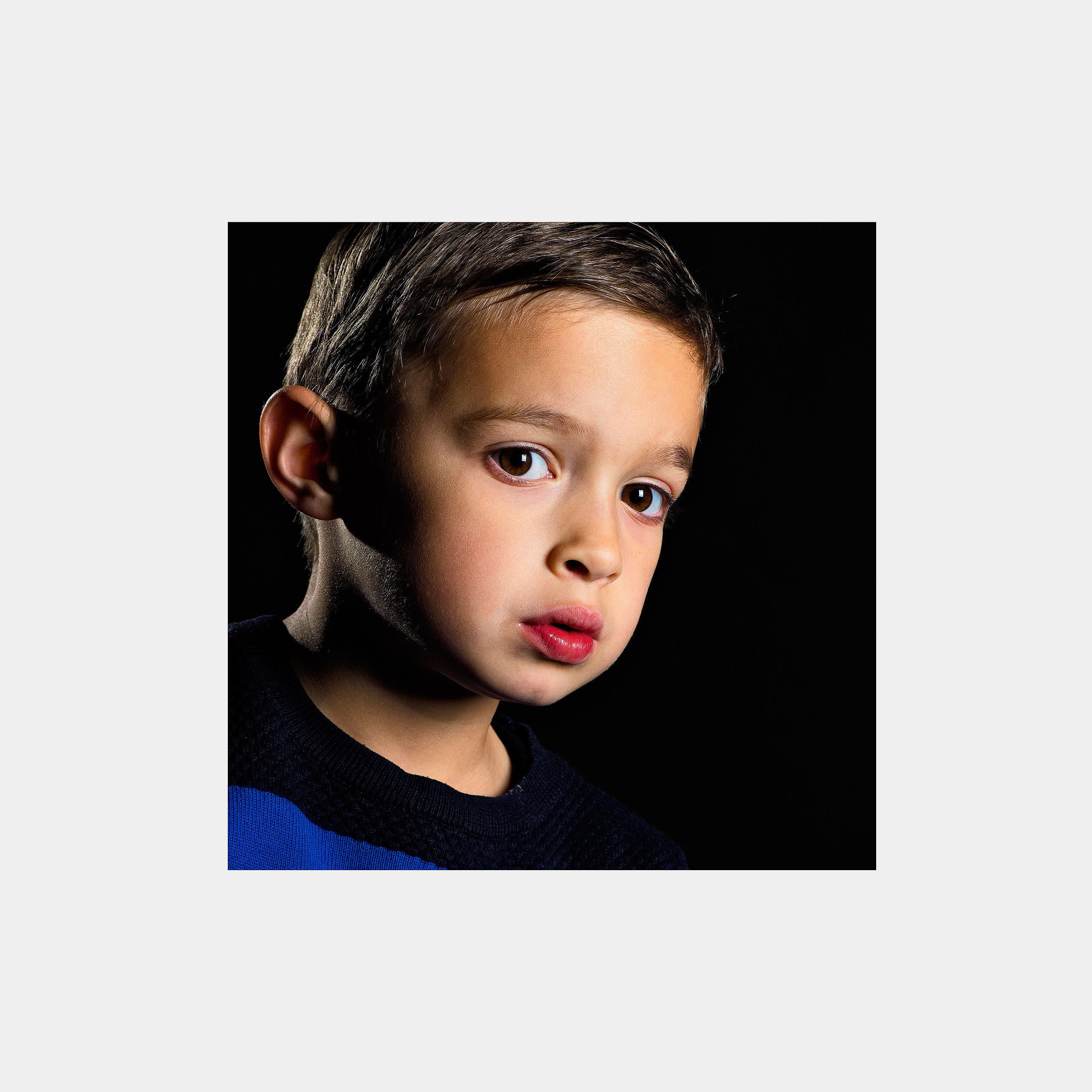 heirloom album for a calgary portrait studio session by sean leblanc